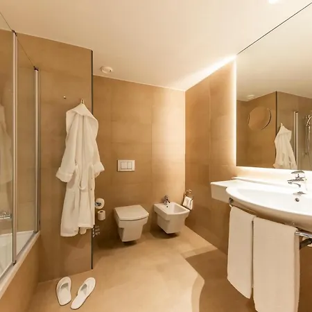 特拉沙酒店及spa 酒店