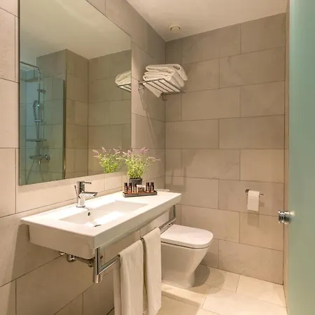 特拉沙酒店及spa 酒店 4*